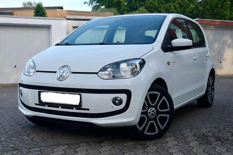 Weiß Gebraucht 2016 VW up! CLUB Kleinwagen | 6.280 € (Fairer Preis) - Bild 1/4