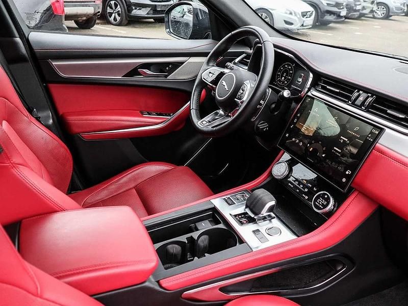 Gebraucht Jaguar F-Pace R-Dynamic 304 PS (223 kW) 2022 Santorini black SUV