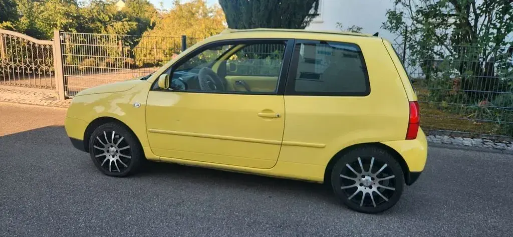 Gebraucht VW Lupo Comfortline 50 PS (36 kW) 2002 Gelb Kleinwagen