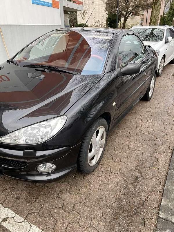 Gebraucht Peugeot 206 CC 109 PS (80 kW) 2005 Cabrio