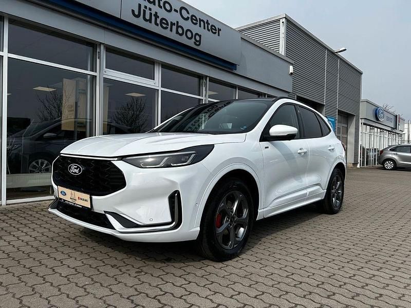 Gebraucht Ford Kuga ST-Line X 182 PS (133 kW) 2024 Frozen white SUV