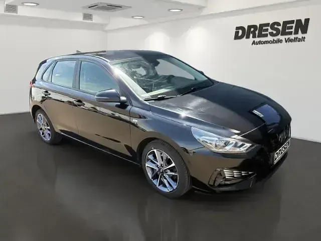 Gebraucht Hyundai i30 Trend 2022 Schwarz