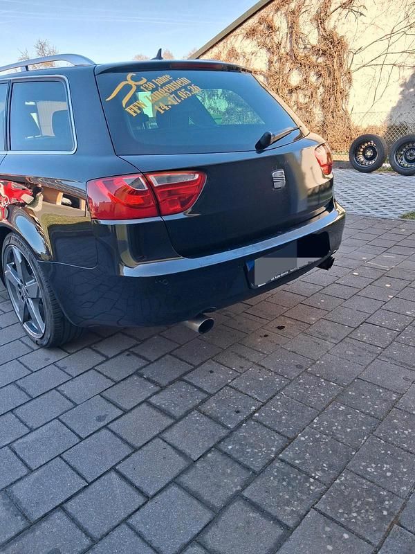 Gebraucht Seat Exeo 200 PS (147 kW) 2010 Schwarz Kombi