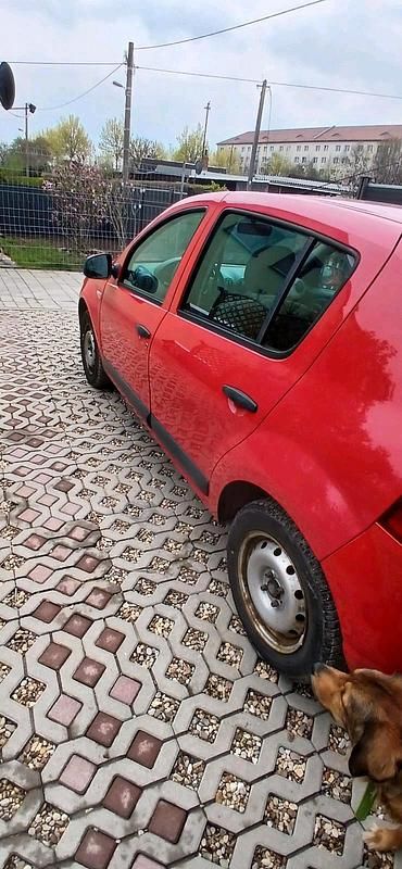 Second-hand Dacia Sandero 75 CP (55 kW) 2009 Roșu Hatchback