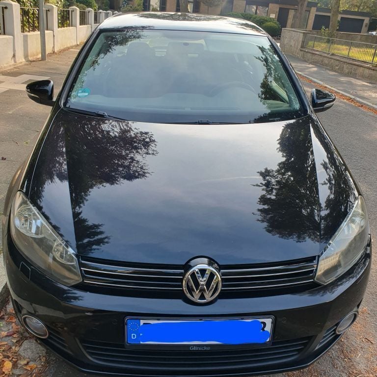 Schwarz Gebraucht 2009 VW Golf VI Trendline Kleinwagen | 5.600 € (Fairer Preis) - Bild 1/4