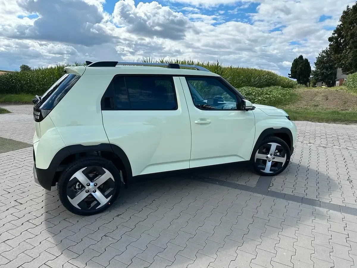 Gebraucht Hyundai Inster Prime 84 kW (115 PS) 2025 Beige Kleinwagen