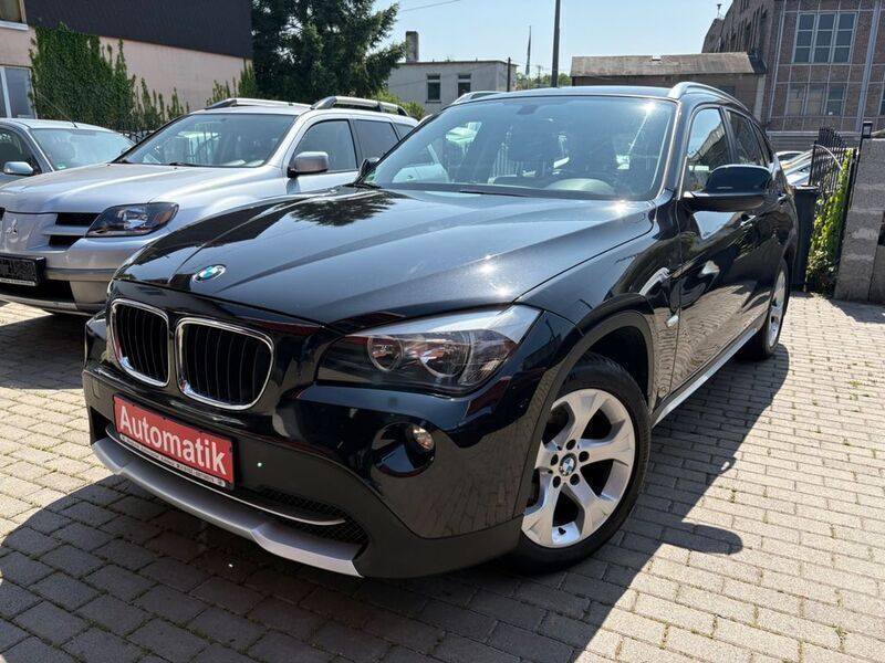Schwarz Gebraucht 2011 BMW X1 xLine SUV | 9.999 € (Fairer Preis) - Bild 1/4