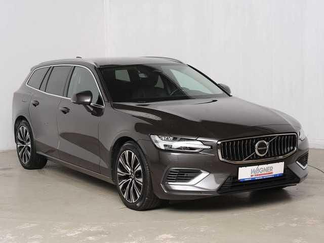Gebraucht Volvo V60 Plus 335 PS (246 kW) 2023 Grau Kombi