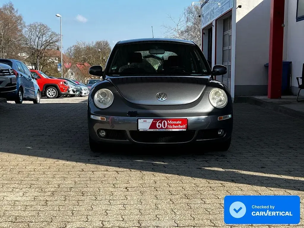 Gebraucht VW New Beetle 105 PS (77 kW) 2008 Platinum grey Kleinwagen