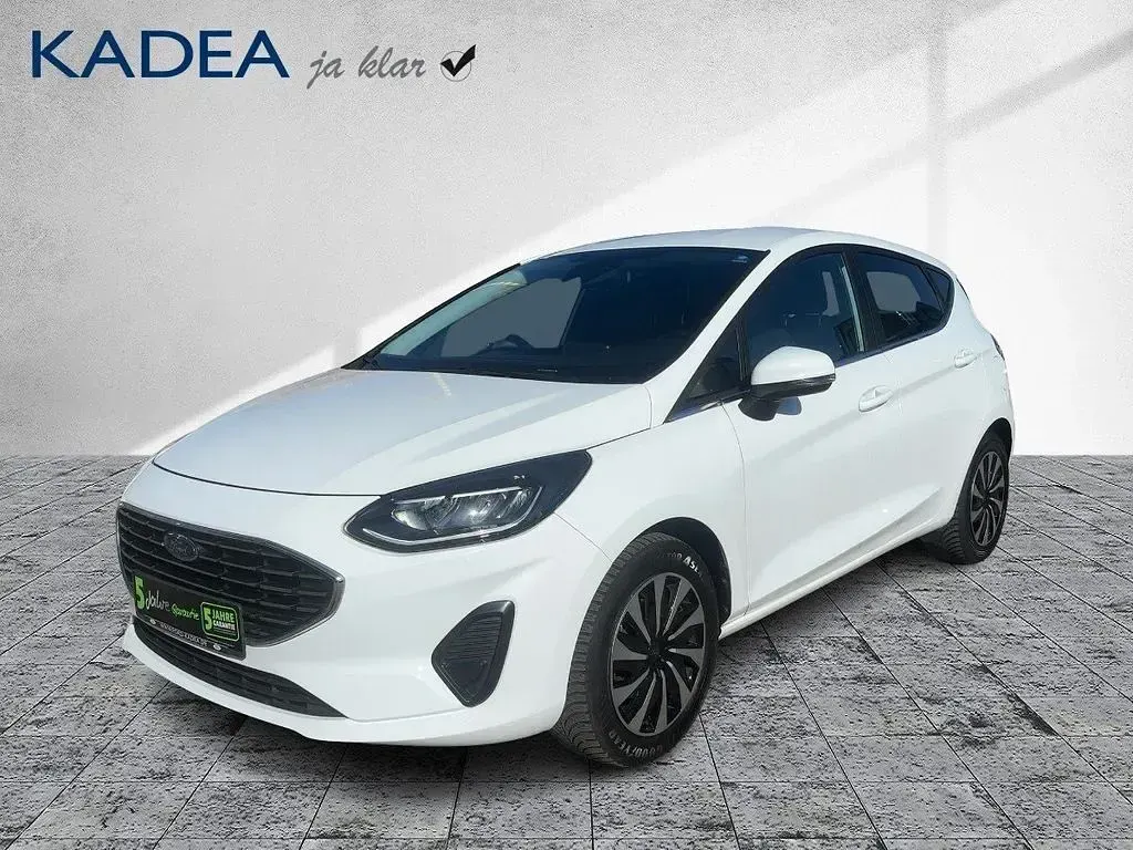Gebraucht Ford Fiesta Titanium 125 PS (91 kW) 2022 Frostweiß Kleinwagen