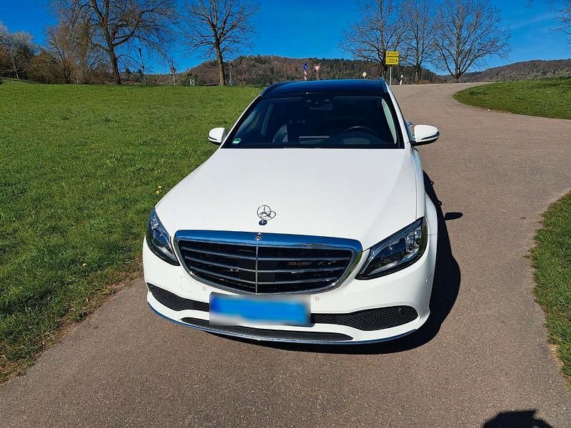 Gebraucht Mercedes C400 333 PS (244 kW) 2019 Weiß Kombi