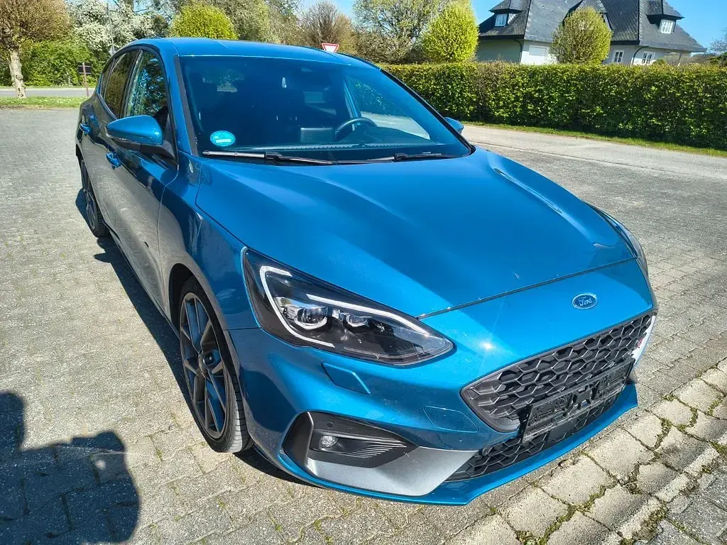 Gebraucht Ford Focus ST 280 PS (205 kW) 2019 Blau Limousine