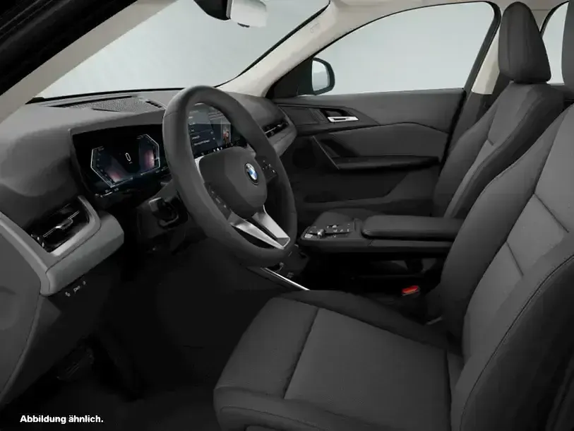 Gebraucht BMW X2 Efficient Dynamics 163 PS (119 kW) 2025 Black sapphire metallic SUV