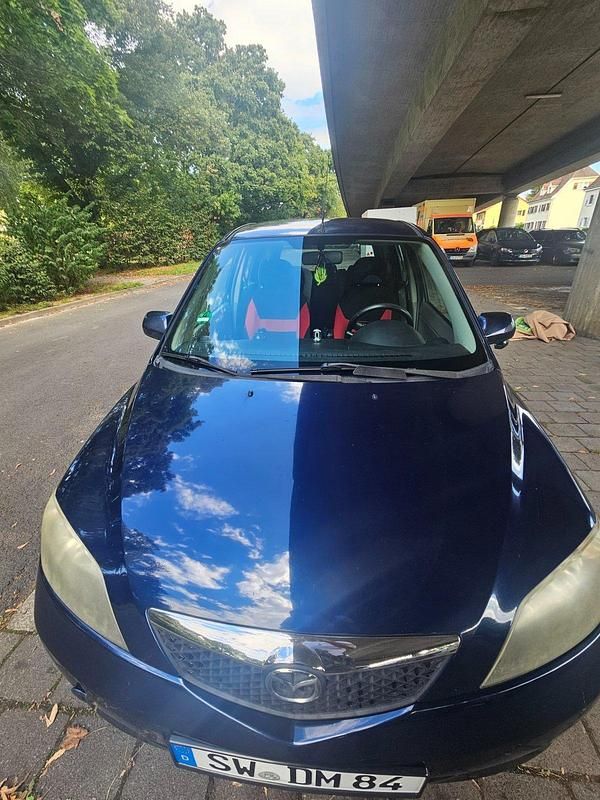 Blau Gebraucht 2005 Mazda 2 Kleinwagen | 1.400 € (Fairer Preis) - Bild 1/4