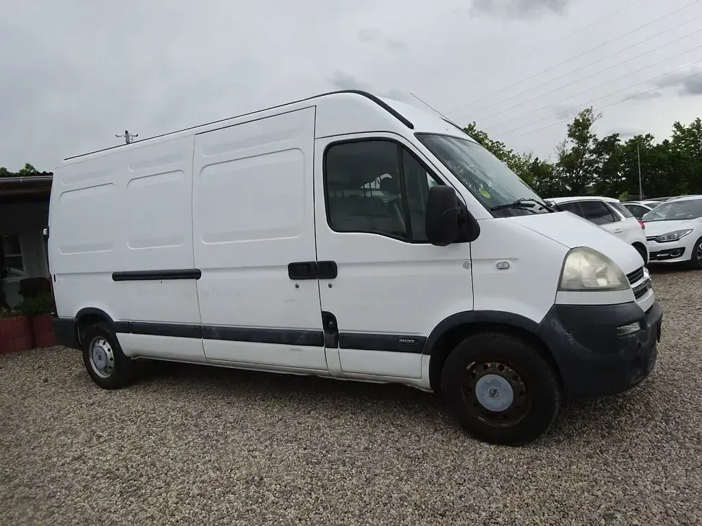 Gebraucht Opel Movano 99 PS (72 kW) 2005 Weiß Limousine