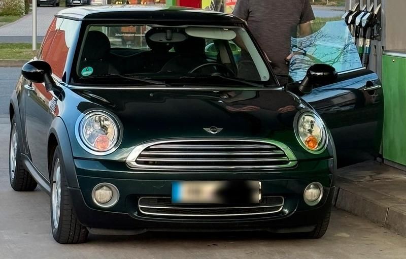 Second-hand Mini ONE 95 CP (69 kW) 2008 Verde Hatchback