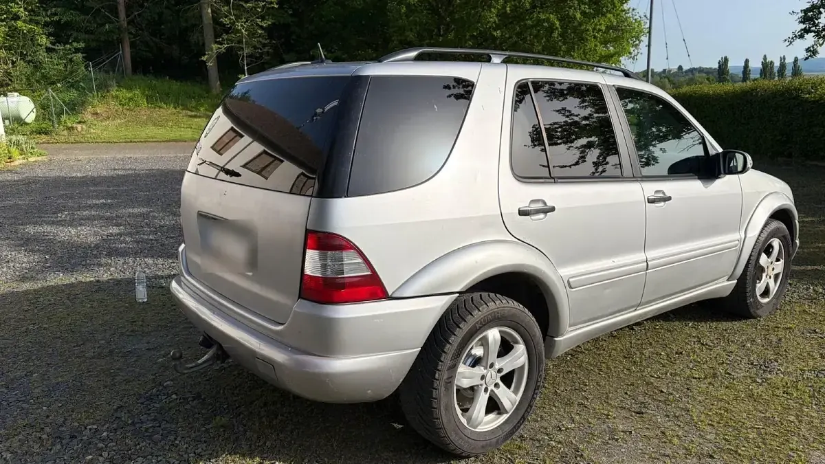Gebraucht Mercedes ML400 320 PS (235 kW) 2003 Silber SUV