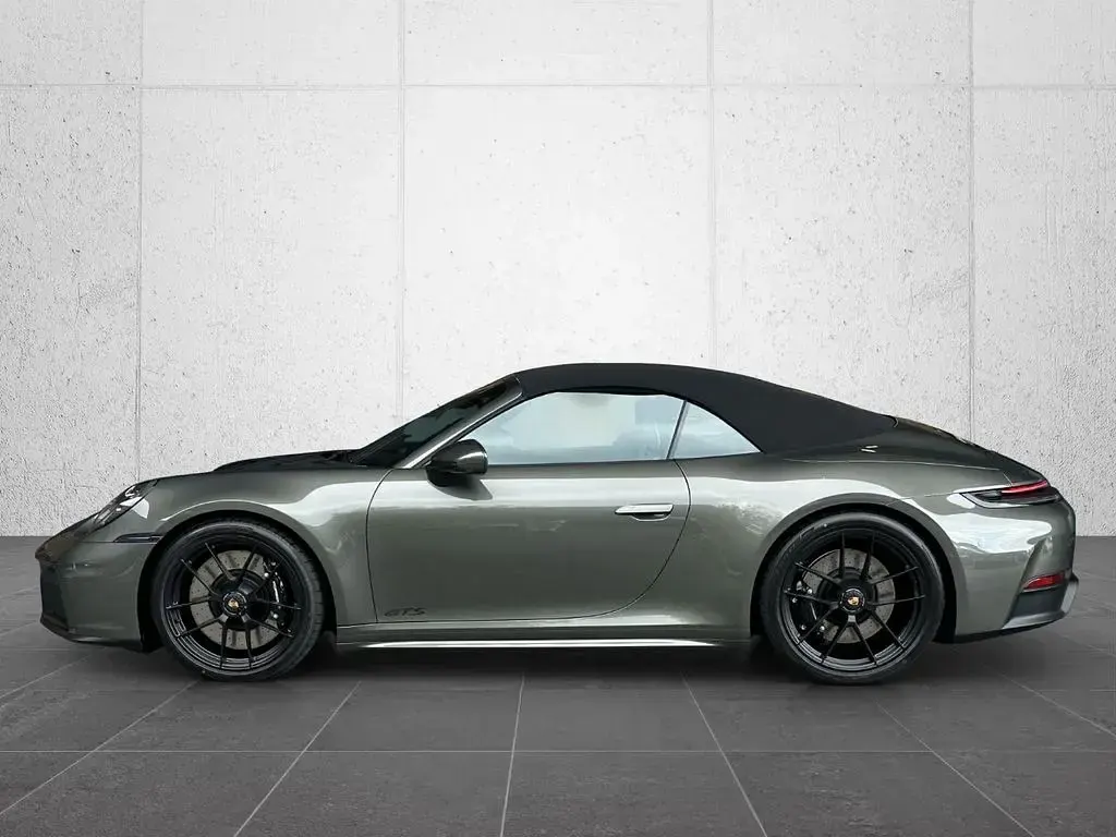 Neu Porsche 911 Carrera GTS 541 PS (397 kW) 2026 Grün Cabrio