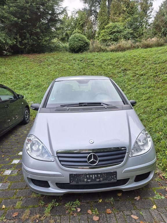 Silber Gebraucht 2007 Mercedes A170 Classic Van / Kleinbus | 3.450 € (Guter Preis) - Bild 1/4