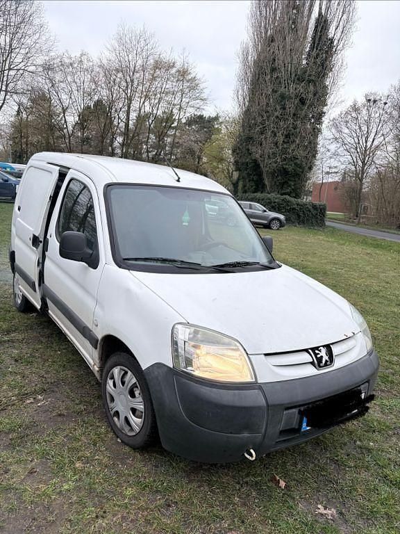 Gebraucht Peugeot Partner 69 PS (50 kW) 2004 Weiß Van / Kleinbus