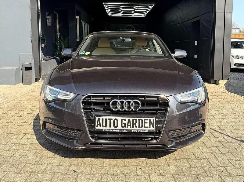 Gebraucht Audi A5 177 PS (130 kW) 2014 Lavagrau perleffekt Coupé