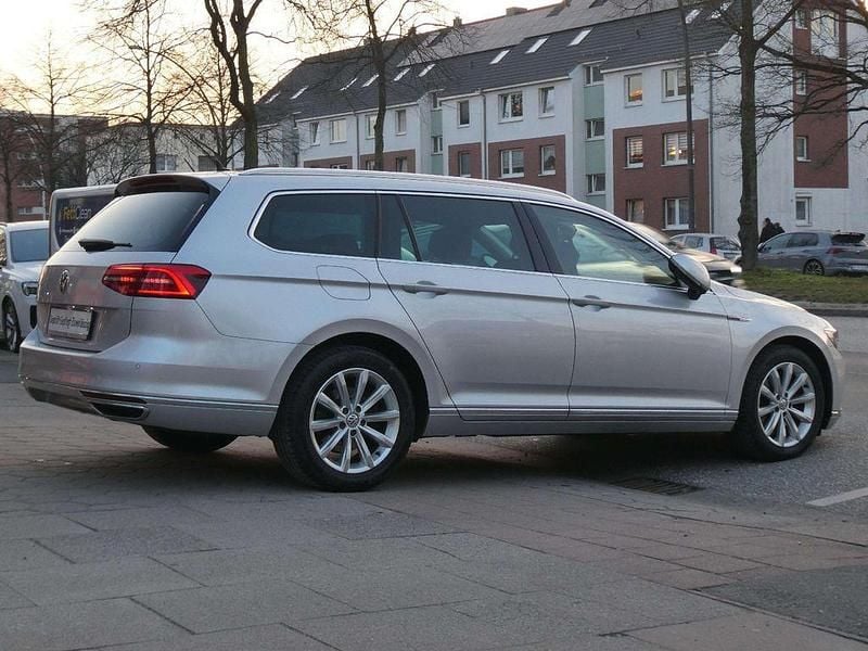 Gebraucht VW Passat Highline 190 PS (139 kW) 2019 Silber Kombi