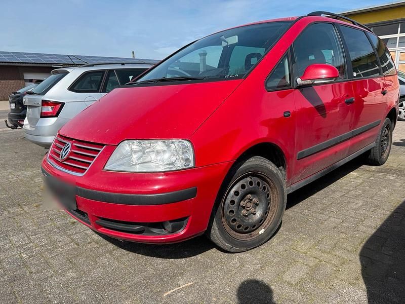 Gebraucht VW Sharan 116 PS (85 kW) 2009 Rot Van / Kleinbus