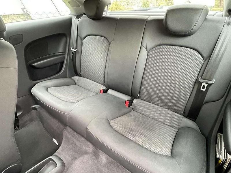 Gebraucht Audi A1 Attraction 86 PS (63 kW) 2011 Weiß Kleinwagen