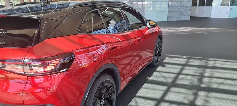 Gebraucht VW ID.4 GTX 250 kW (340 PS) 2024 Rot SUV