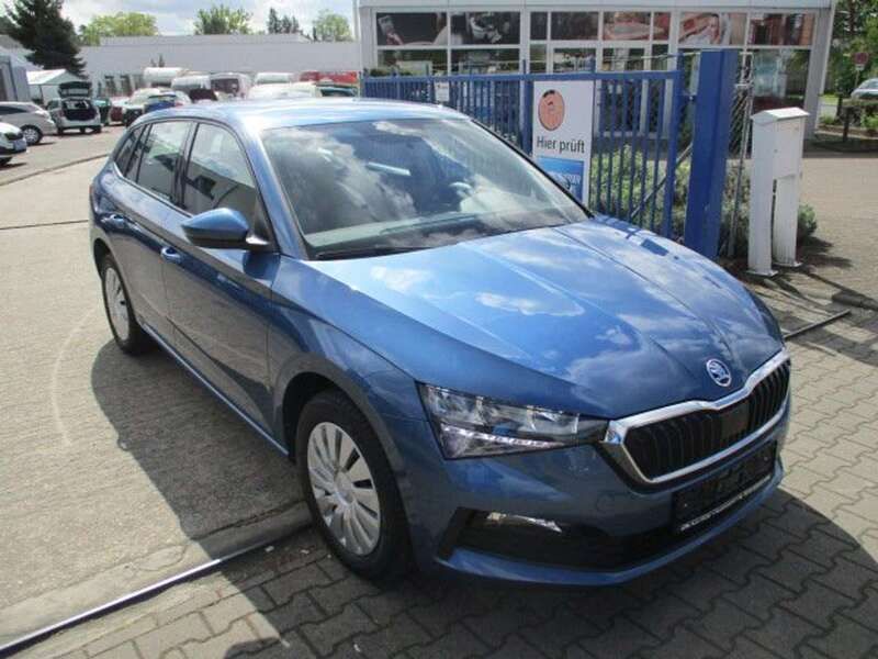 Blau Gebraucht 2021 Skoda Scala Kleinwagen | 13.850 € (Superpreis) - Bild 1/4