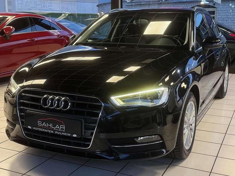 Gebraucht Audi A3 Ambiente 122 PS (89 kW) 2013 Schwarz Kleinwagen