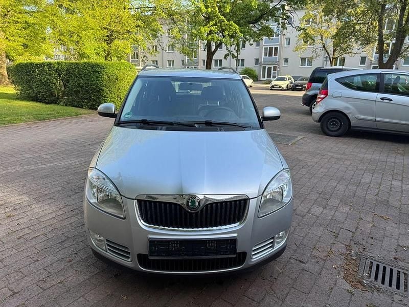 Second-hand Skoda Fabia GreenLine 80 CP (58 kW) 2008 Argintiu Break
