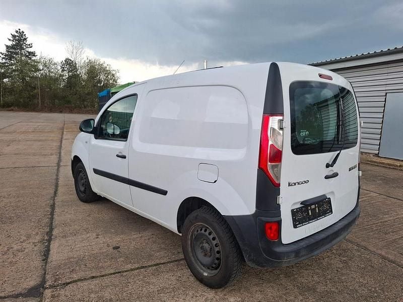 Usado Renault Kangoo Rapid Extra 90 HP (66 kW) 2018 Branco Monovolume