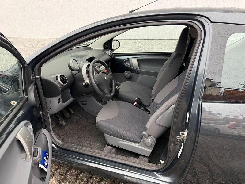 Gebraucht Peugeot 107 Filou 68 PS (50 kW) 2006 Grau Kleinwagen