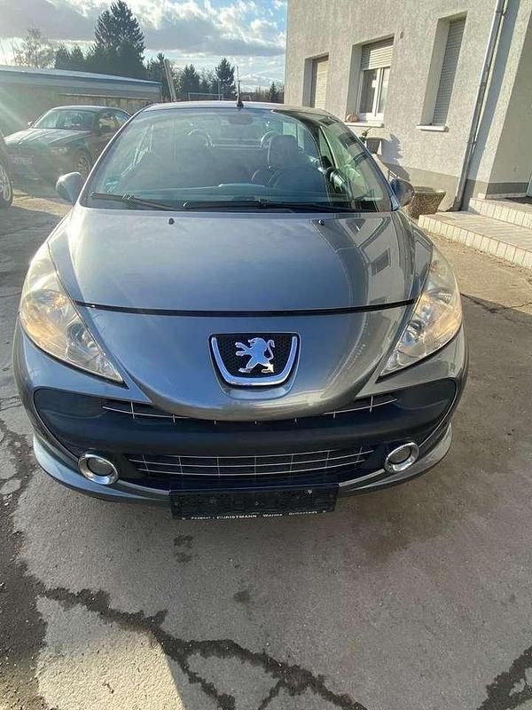 Grau thorium/metalliclackier Gebraucht 2008 Peugeot 207 CC Sport Cabrio | 2.500 € (Guter Preis) - Bild 1/4