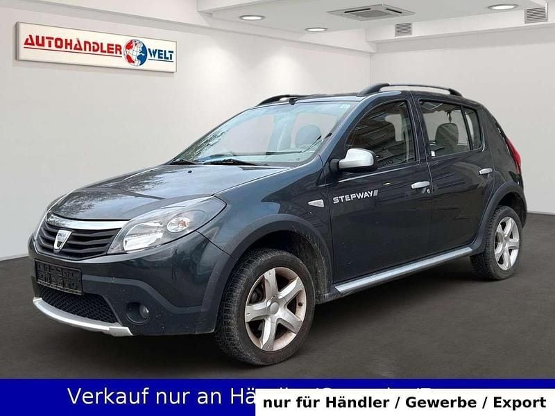 Grau Gebraucht 2011 Dacia Sandero Stepway SUV | 3.199 € (Guter Preis) - Bild 1/3