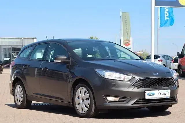 Gebraucht Ford Focus ST-Line 125 PS (91 kW) 2017 Blau Limousine