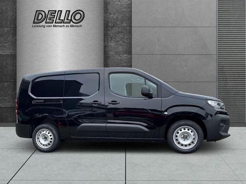 Gebraucht Citroën Berlingo 131 PS (96 kW) 2025 Schwarz Van / Kleinbus