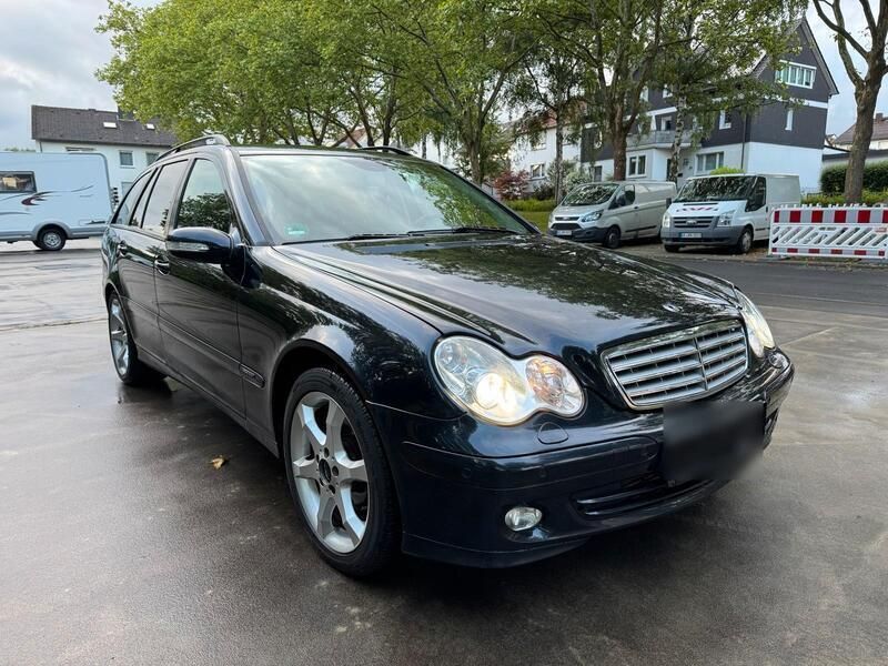 Schwarz Gebraucht 2006 Mercedes C200 Kombi | 1.999 € - Bild 1/4