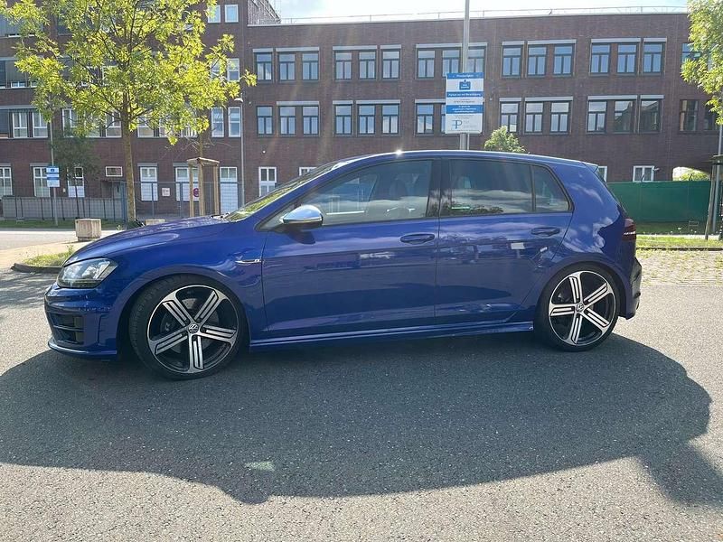 Gebraucht VW Golf VII R 300 PS (220 kW) 2015 Limousine