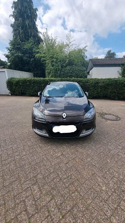 Braun Gebraucht 2012 Renault Mégane GT Line GT Limousine | 6.500 € - Bild 1/4