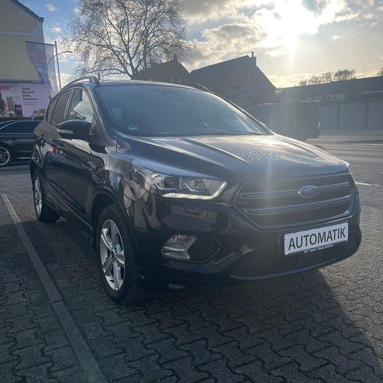 Gebraucht Ford Kuga ST-Line 230 PS (169 kW) 2019 Schwarz SUV