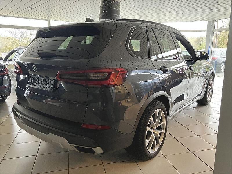 Second-hand BMW X5 xLine 265 CP (194 kW) 2019 Gri SUV