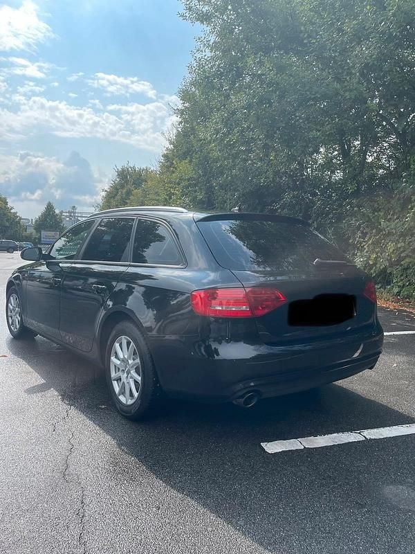 Gebraucht Audi A4 S-Line 143 PS (105 kW) 2012 Schwarz Kombi