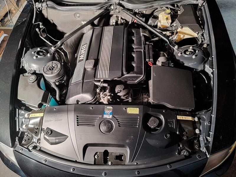 Gebraucht BMW Z4 231 PS (169 kW) 2004 Schwarz Cabrio