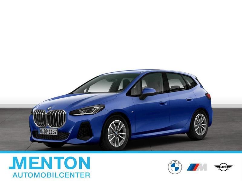 Blau Gebraucht 2024 BMW 220 Active Tourer Van / Kleinbus | 35.027 € (Teuer) - Bild 1/3