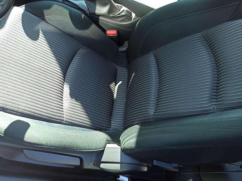 Gebraucht Mazda 3 Center-Line 120 PS (88 kW) 2015 Braun Limousine