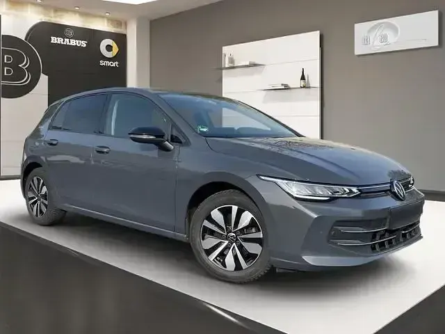 Gebraucht VW Golf VIII Goal 116 PS (85 kW) 2025 Grau Limousine