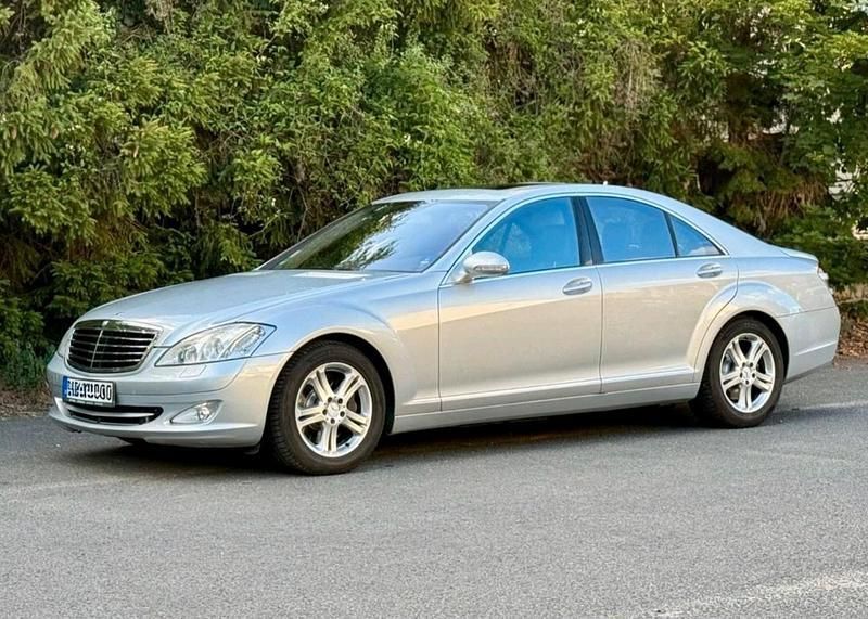 Silber Gebraucht 2005 Mercedes S500 Limousine | 11.999 € (Guter Preis) - Bild 1/4