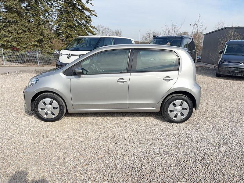 Gebraucht VW e-up! 61 kW (83 PS) 2022 Tungsten silver Kleinwagen